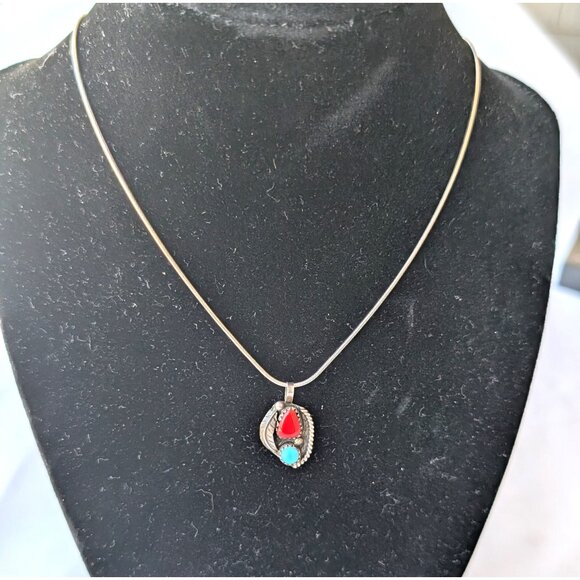 Navajo Sterling Silver Turquoise & Coral Native American Pendant 5.9g Signed PM - Picture 6 of 8